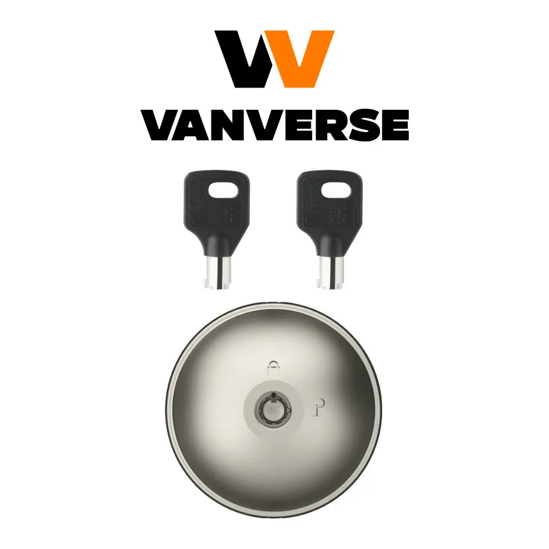 Detalle de la cerradura antirrobo Meroni UFO+ con sus 2 llaves reversibles