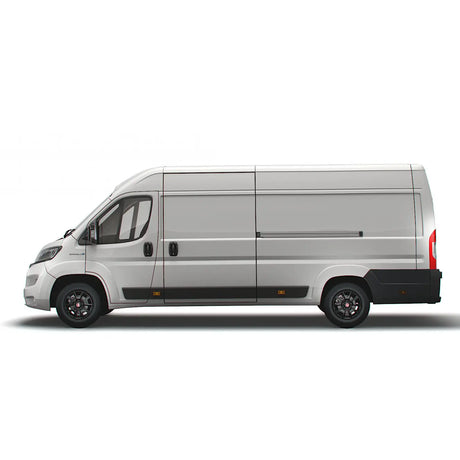 Furgoneta Fiat Ducato 2006 L4 – Accesorios y soluciones en VanVerse 