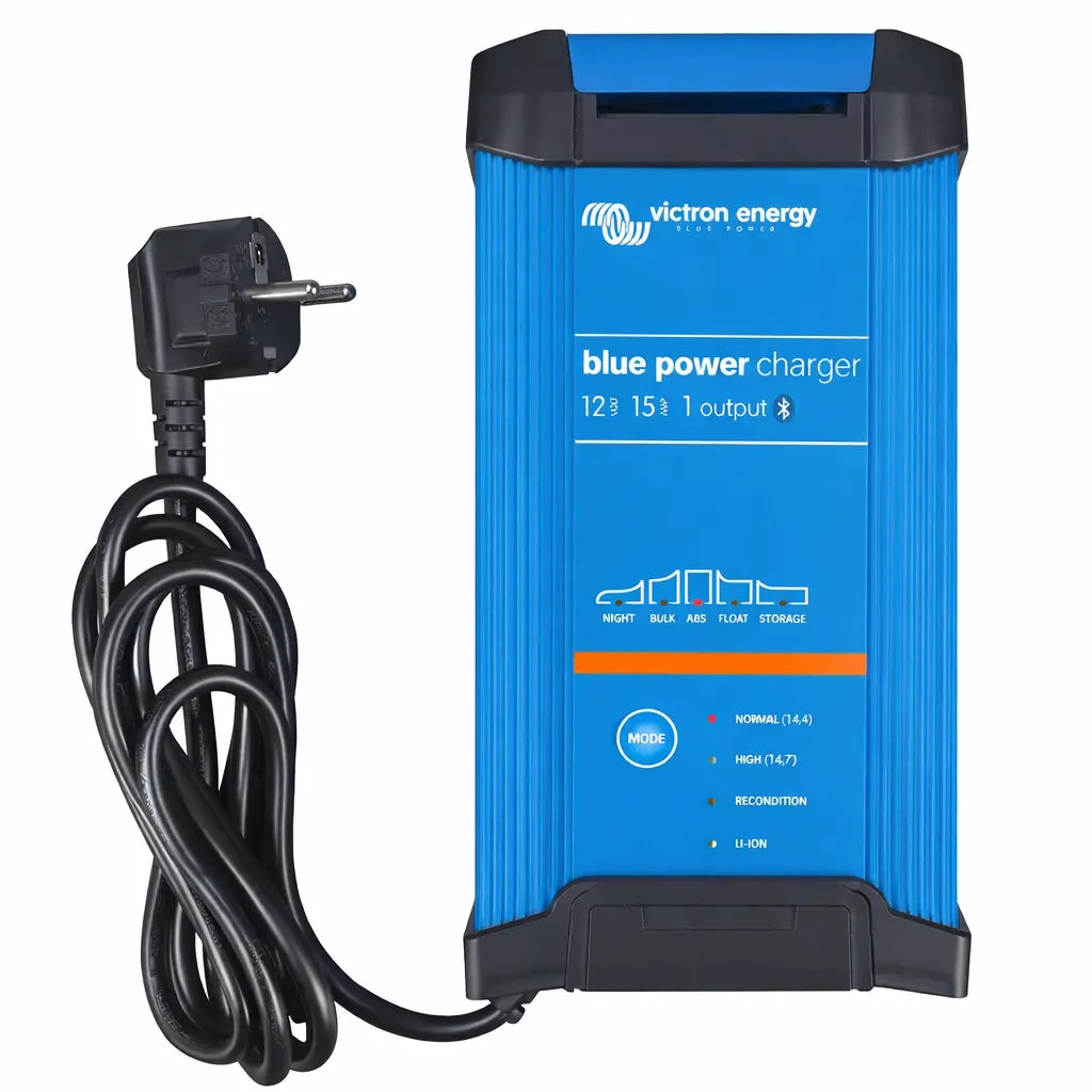 Cargador inteligente 12V de 15A con Bluetooth de Victron Energy ideal para campers y furgonetas profesionales