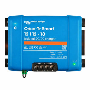 Convertidor Victron Orion 12/12 30A para la carga inteligente de baterías auxiliares en vehículos de 12 V.